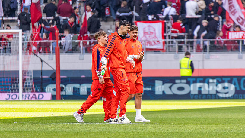 Gute Kumpels (v.l.): Karl, Aleksandar Pavlovic und Tom Bischof.