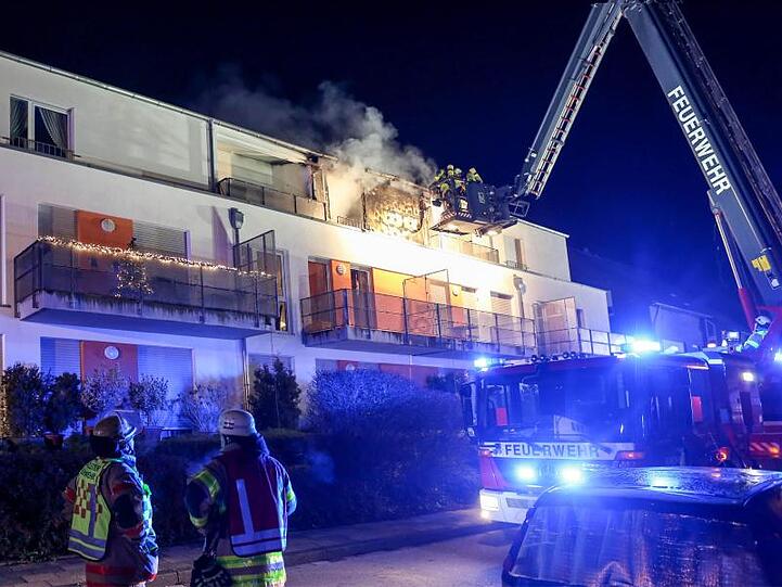 Brennende Seniorenwohnung in Aachen: Warum das Feuer ausbrach, ist noch unklar.