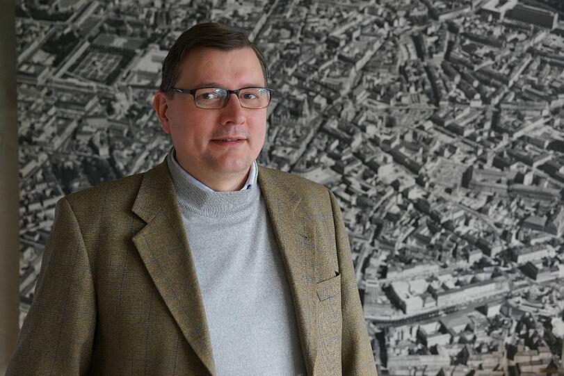 Horst Schiller, Münchens Mann für den Straßenunterhalt, in seinem Büro.