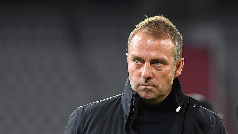 Hansi Flick hält die Kritik an Joachim Löw für überzogen.