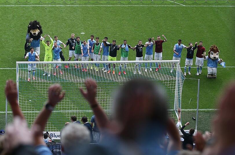 Die besten Bilder vom Löwen-Wahnsinn: der 2:1-Heimsieg des TSV 1860 gegen den 1. FC Nürnberg.
