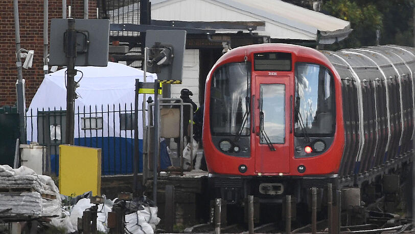 Bei dem Anschlag war eine Bombe in einer voll besetzten Londoner U-Bahn nahe der Haltestelle Parsons Green explodiert.