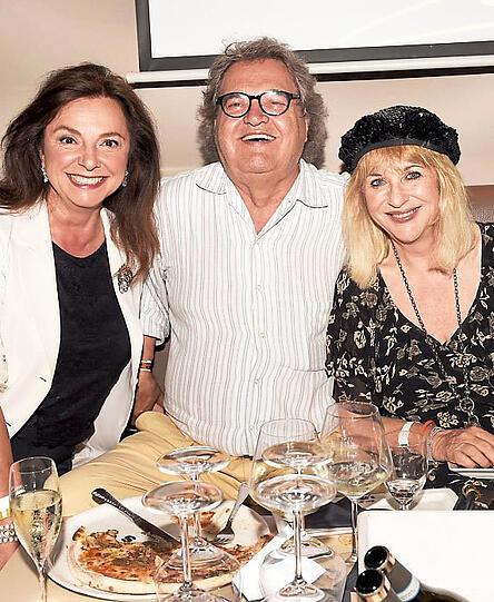 Uschi Dämmrich von Luttitz (l.), Helmut Markwort, Patricia Riekel .
