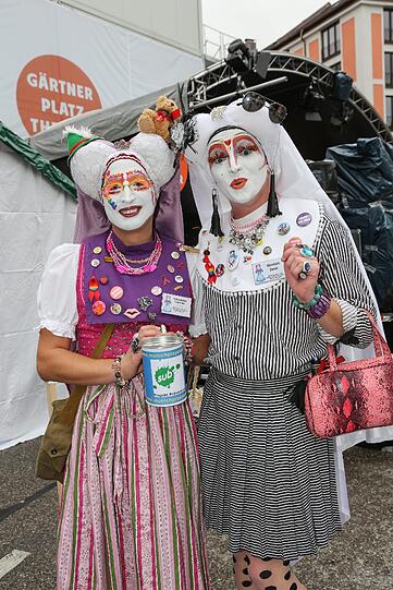 Dem durchwachsenen Wetter zum Trotz: Beim Gärtnerplatzfest hatten alle ihren Spaß.