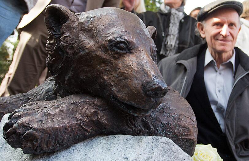 Der Künstler Blaszkiewitz widmete sein Denkmal vor allem den Kindern