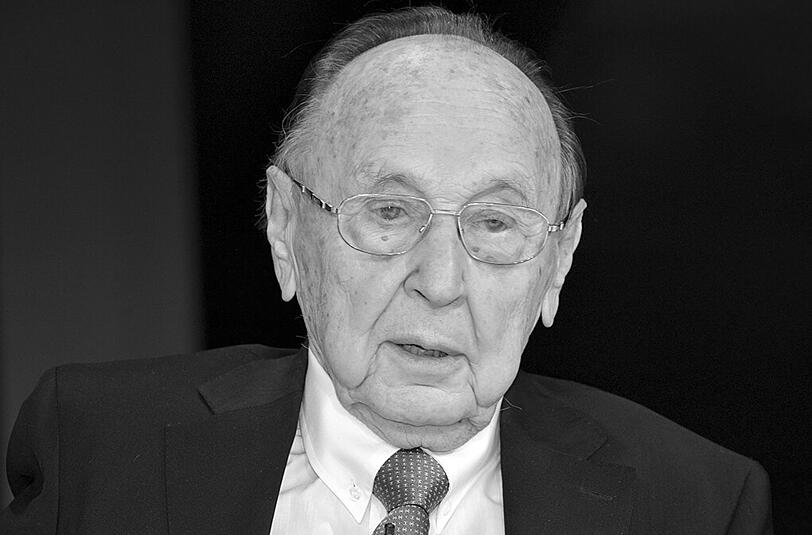 Der "Architekt der Deutschen Einheit" war länger als jeder andere Politiker Bundesaußenminister und prägte Nachkriegsdeutschland entscheidend. Hans-Dietrich Genscher wurde 89 Jahre alt, er starb am 31. März.
