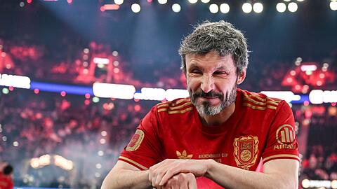 Der fr&uuml;here Bayern-Leader Mark van Bommel hebt die Qualit&auml;ten von Trainer Kompany hervor.