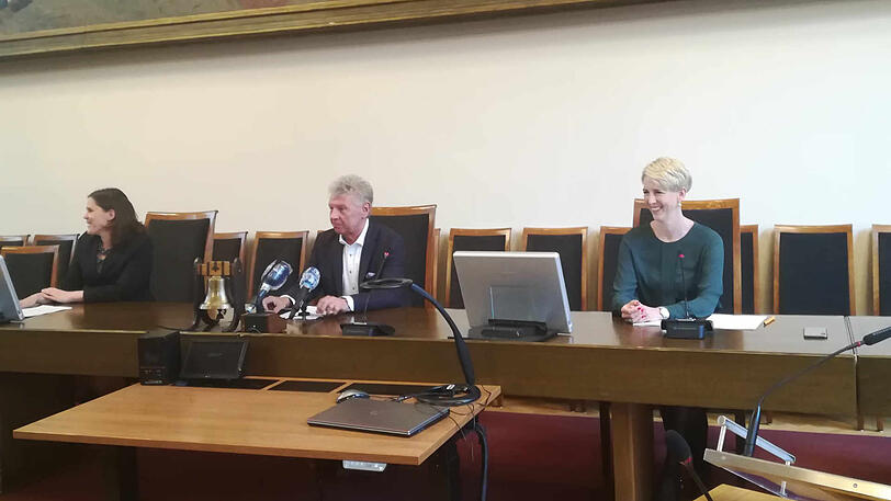 Die kommende Führungsriege in München: OB Dieter Reiter, Katrin Habenschaden von den Grünen (r.) und Verena Dietl von der SPD.
