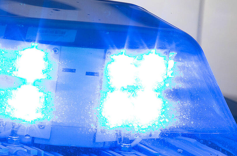 Die Polizei sucht nach dem erfolglosen Räuber. (Symbolbild)