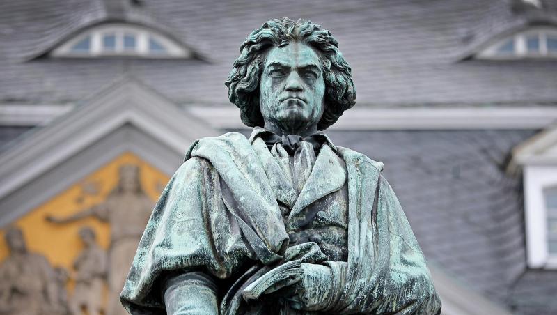 Statue des Komponisten Ludwig van Beethoven in Bonn. Statue des Komponisten Ludwig van Beethoven in Bonn.
