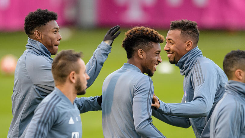Gute Laune beim Abschlusstraining des FC Bayern. Gute Laune beim Abschlusstraining des FC Bayern.