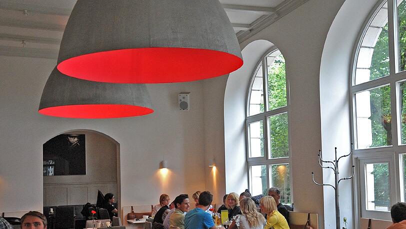 Das Zoozie's: Unverkennbar mit den großen Lampenschirmen. Das Zoozie's: Unverkennbar mit den großen Lampenschirmen.