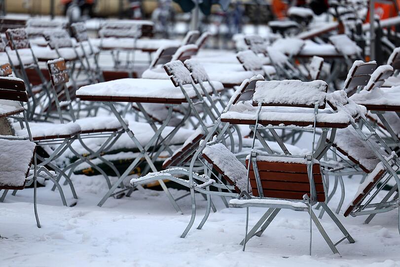 Freischankfl&auml;che am Sendlinger Tor: Reservierung? Nicht n&ouml;tig.