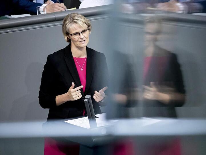 Steht wegen der Standortwahl für die Batteriezellenforschung in Münster in der Kritik: Bundesforschungsministerin Anja Karliczek.
