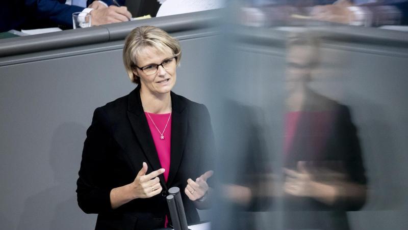 Steht wegen der Standortwahl für die Batteriezellenforschung in Münster in der Kritik: Bundesforschungsministerin Anja Karliczek. Steht wegen der Standortwahl für die Batteriezellenforschung in Münster in der Kritik: Bundesforschungsministerin Anja Karliczek.