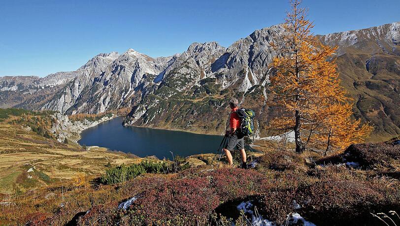 Herbstwanderung vom Bergsteigerdorf® Hüttschlag zum Tappenkarsee. Herbstwanderung vom Bergsteigerdorf® Hüttschlag zum Tappenkarsee.
