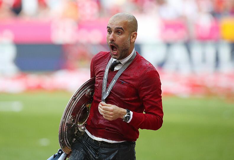 Pep Guardiola und sein erste Meisterschale