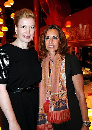 Sabine Eichbauer (Tantris) und Glas-Königin Eva Riedel (r.).