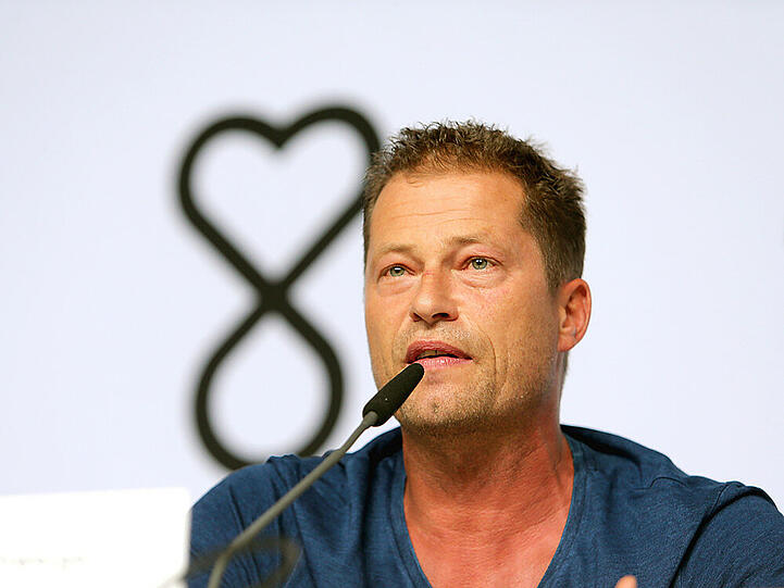 Til Schweiger während der Pressekonferenz zur Gründung seiner Stiftung