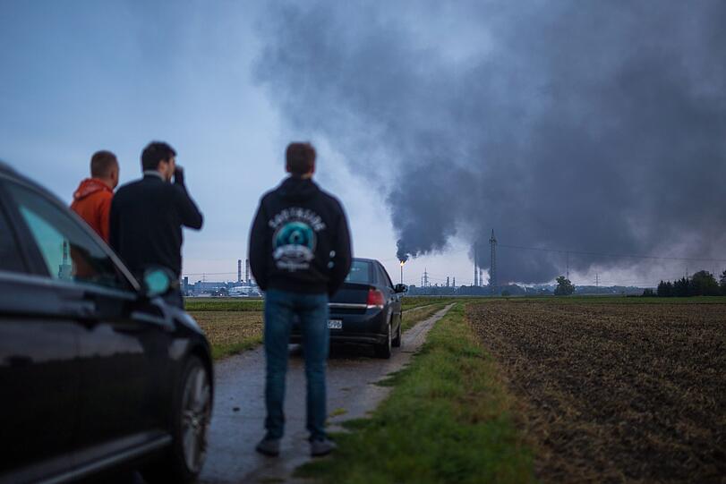 Auf dem Raffineriegelände in der Nähe von Ingolstadt hat sich in der Nacht eine Explosion ereignet.