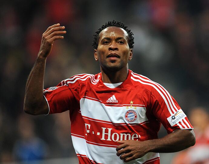 Von 2002 bis 2006 und 2007 bis 2009 für den FC Bayern aktiv: Zé Roberto, der seine Karriere im Jahr 2017 beendet hat.