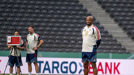 Trainer Vincent Kompany hat den Trainingsstart des FC Bayern auf den 20. Juli terminiert.