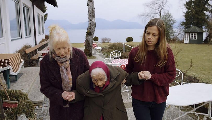 In "Walchensee Forever" stehen starke Frauen aus verschiedenen Generationen im Vordergrund. In "Walchensee Forever" stehen starke Frauen aus verschiedenen Generationen im Vordergrund.