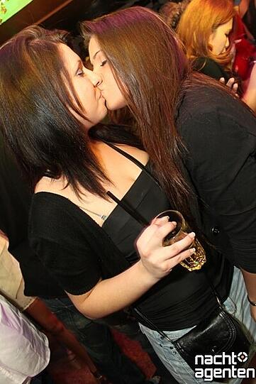 Sieben-jähriges Jubiläum feierte am Samstag der Crowns Club. Auf die Ohren gab es das beste aus RnB, House und Dance-Classics. Weitere Fotos von der Veranstaltung gibt's unter www.nachtagenten.de.