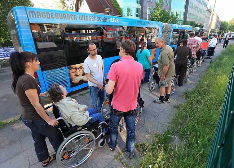 Ein Altenpflegeheim wurde bereits evakuiert.