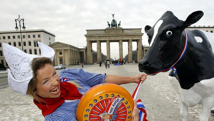 Keine Angst vor Klischees: Frau Antje in Berlin. Keine Angst vor Klischees: Frau Antje in Berlin.