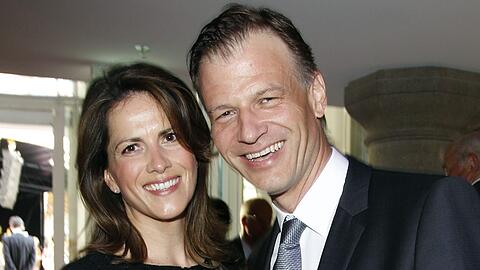Vor vier Jahren haben Simone und Jannik Inselkammer geheiratet. Das Paar hat eine kleine Tochter.