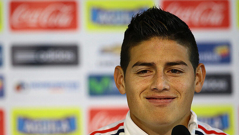 Lächelt leicht gequält: James Rodriguez. Lächelt leicht gequält: James Rodriguez.