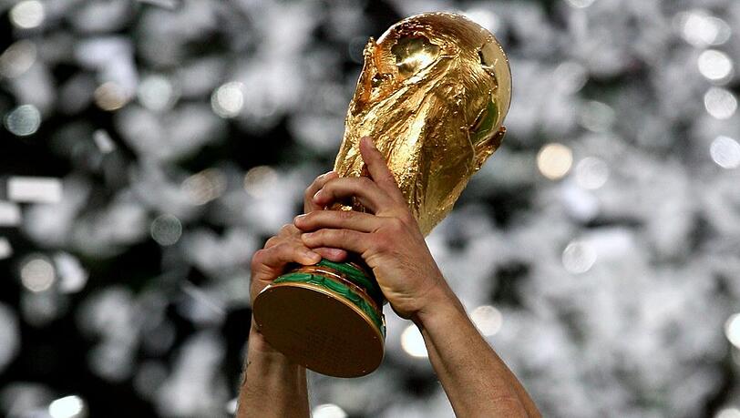 Das Objekt der Begierde: Wer darf 2022 die WM-Trophäe in die Höhe recken?