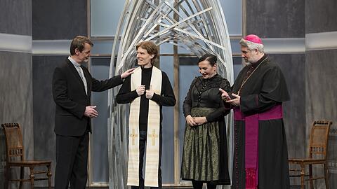 Joachim Vollrath (links), Fabian Wittkowski, Ursula Maria Burkhart und Dieter Fischer