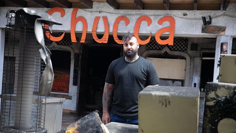 Sohel Abdoulkhanzadehs Bar "Chucca" ist in Flammen aufgegangen.