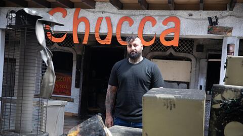Sohel Abdoulkhanzadehs Bar "Chucca" ist in Flammen aufgegangen.