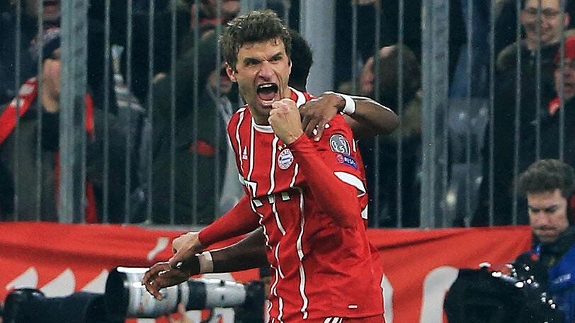 Thomas Müller: Note 1. Mal wieder der große Bayern-Leader. Und Doppeltorschütze! Stocherte den Ball zum 1:0 ins Tor (43.), ließ das 3:0 nach Kimmich-Flanke folgen (66.). Champions-League-Treffer 41 und 42. Gab die Vorlage zum 5:0.