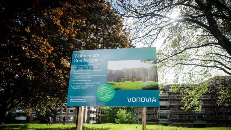 Nach Mieterprotesten war der Dax-Konzern Vonovia bereits im vergangenen Jahr bei der Wohnungsmodernisierung auf die Bremse getreten. Nach Mieterprotesten war der Dax-Konzern Vonovia bereits im vergangenen Jahr bei der Wohnungsmodernisierung auf die Bremse getreten.