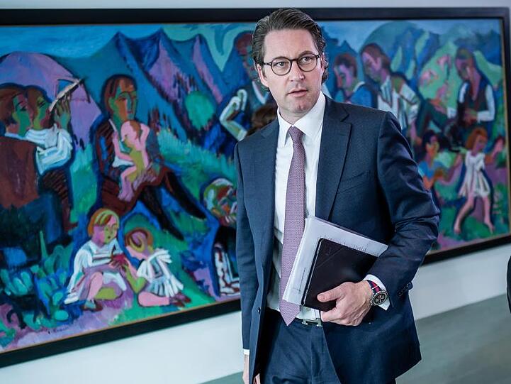 Andreas Scheuer (CSU) kommt zu einer Sitzung im Kanzleramt. Foto: Michael Kappeler/dpa