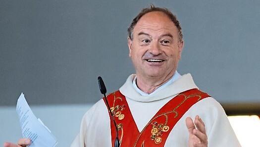 Rainer Maria Schießler ist als katholischer Pfarrer bekannt für seine unkonventionelle und direkte Art.