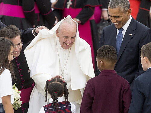 Zum ersten Mal besucht Papst Franziskus die USA und wird auch die erste Heiligsprechung auf amerikanischem Boden durchführen.