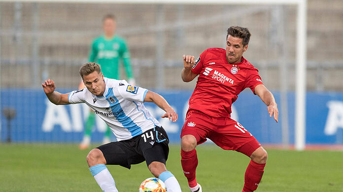 Maximilian Welzmüller (r.) fiebert dem Derby entgegen. (Archivbild)