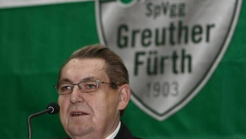 Unzertrennlich: Die SpVgg Greuther Fürth und Edgar Burkart. Jetzt liegt der ehemalige Chef der SpVgg und jetzige Vizepräsident im Koma. Unzertrennlich: Die SpVgg Greuther Fürth und Edgar Burkart. Jetzt liegt der ehemalige Chef der SpVgg und jetzige Vizepräsident im Koma.