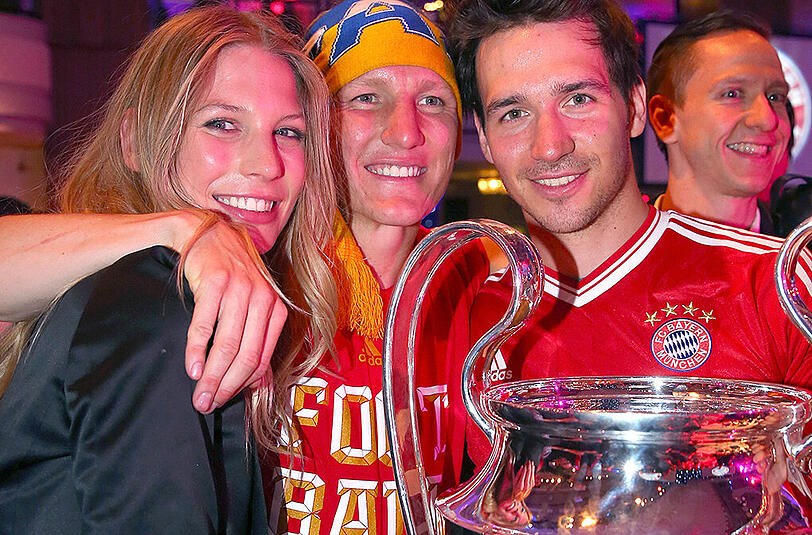 Bastian Schweinsteiger (M.) und Felix Neureuther (r.) fuhren früher gegeneinander Skirennen