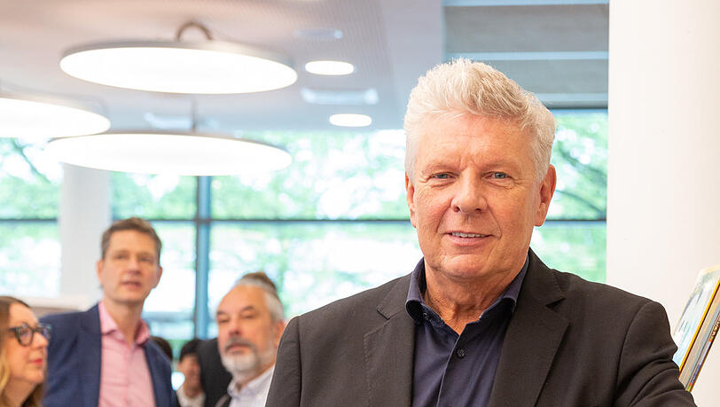 Oberbürgermeister Dieter Reiter, hier bei der Eröffung der Stadtbibliothek in Riem. Oberbürgermeister Dieter Reiter, hier bei der Eröffung der Stadtbibliothek in Riem.