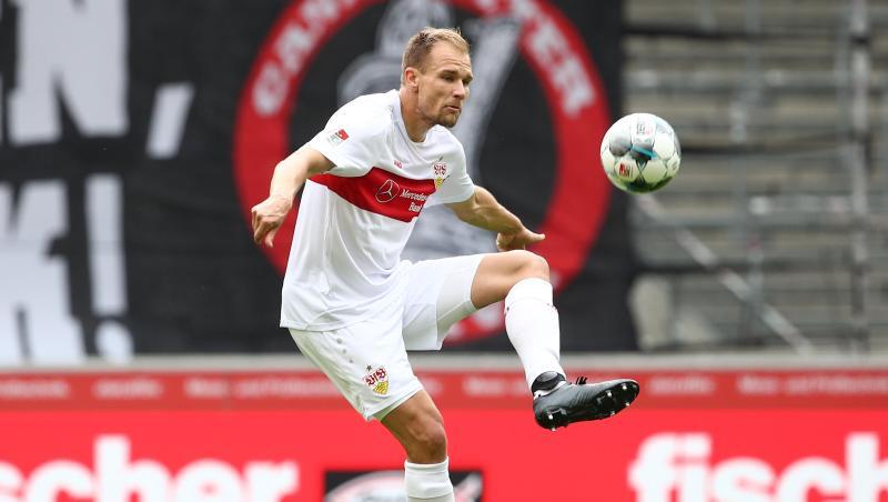 Der frühere Nationalspieler Badstuber liebäugelt im Herbst seiner Karriere noch mit einem Wechsel ins Ausland. Foto: Tom Weller/dpa-Pool/dpa/Archivbild Der frühere Nationalspieler Badstuber liebäugelt im Herbst seiner Karriere noch mit einem Wechsel ins Ausland. Foto: Tom Weller/dpa-Pool/dpa/Archivbild