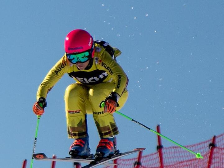 Heidi Zacher in Aktion, hier beim Ski Cross-Weltcup. Foto: Patrick Seeger/dpa/Archivbild