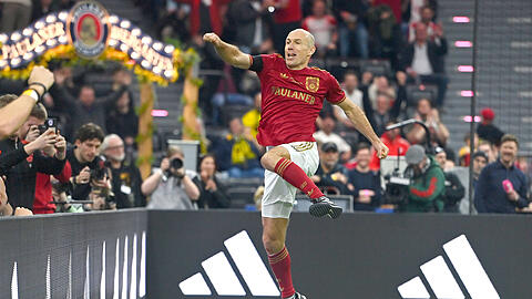 Kehrt er zum FC Bayern zurück? Arjen Robben hält sich mit Blick auf seine Zukunft alles offen.