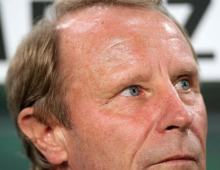 Wer hätte das gedacht: Berti Vogts geht zu Jürgen Klinsmann in die USA.