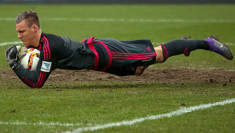Bleibt er doch in Leverkusen? Torhüter Bernd Leno. Bleibt er doch in Leverkusen? Torhüter Bernd Leno.